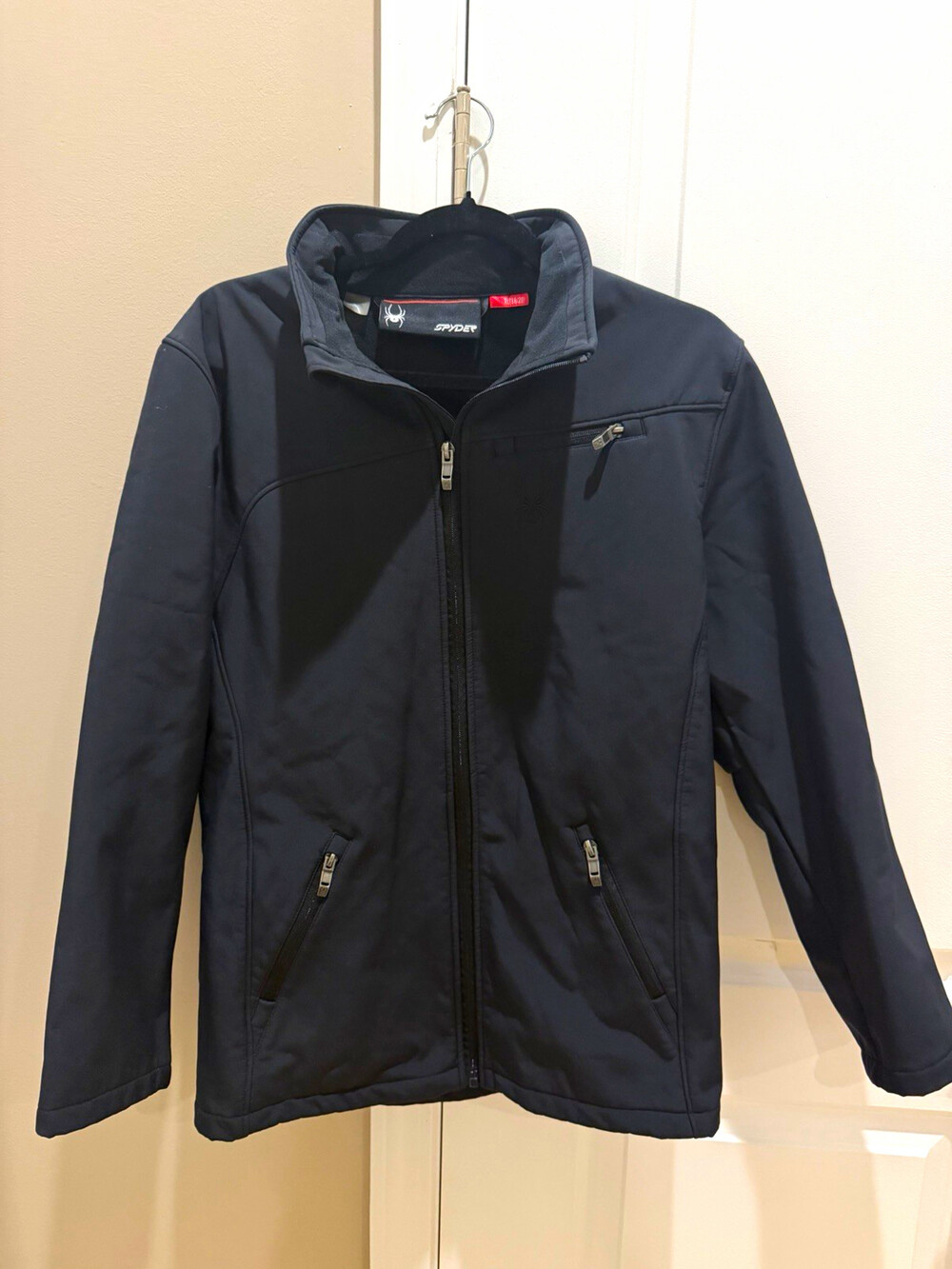 Spyder Black Softshell Jacket Full Zip Stand Collar Size youth XL Regular
